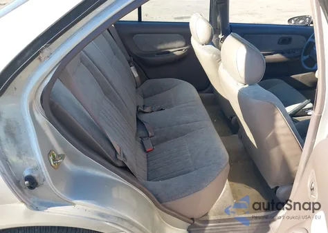 1995 Nissan Sentra Xe/Gxe/Gle from USA, damaged, VIN 3N1AB41D2SL002462